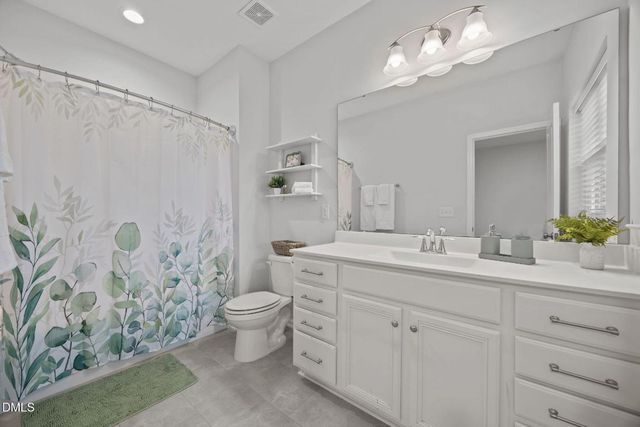 204 Smoky Emerald Way, Holly Springs, NC 27540