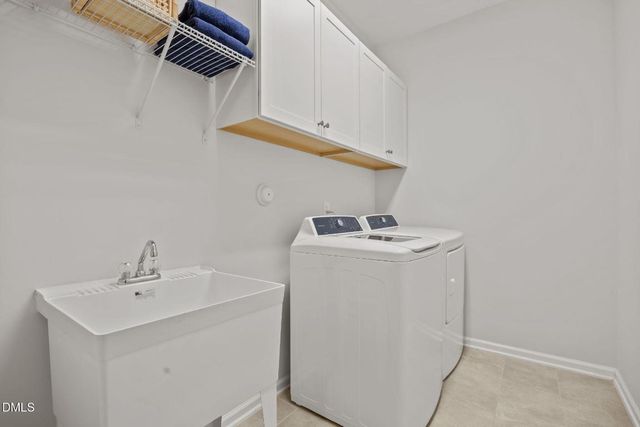 204 Smoky Emerald Way, Holly Springs, NC 27540