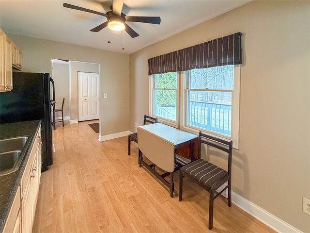 9221 WARREN Drive, Linesville, PA 16424