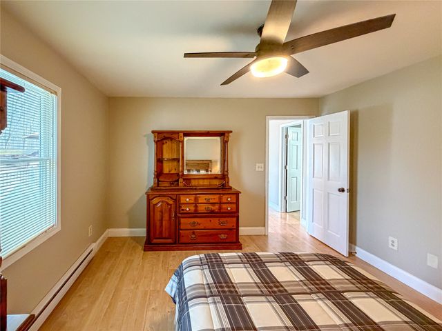 9221 WARREN Drive, Linesville, PA 16424