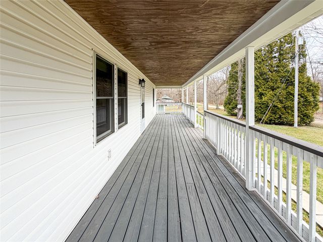 9221 WARREN Drive, Linesville, PA 16424