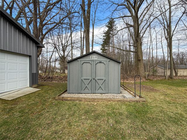 9221 WARREN Drive, Linesville, PA 16424