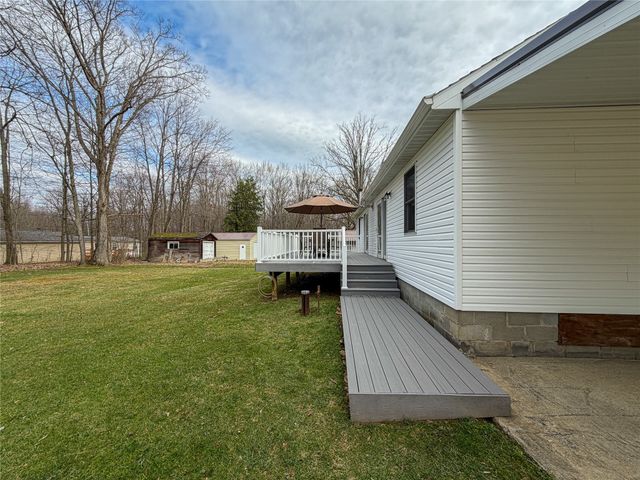 9221 WARREN Drive, Linesville, PA 16424