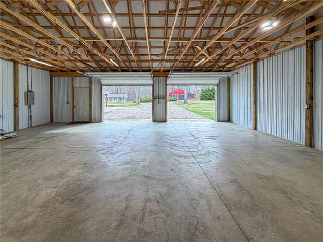 9221 WARREN Drive, Linesville, PA 16424