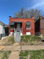 4021 Green Lea Place, St Louis, MO 63107