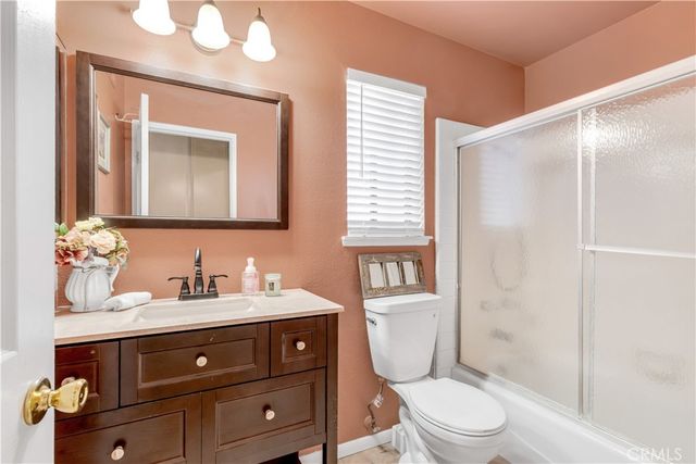 25231 Tanoak, Lake Forest, CA 92630
