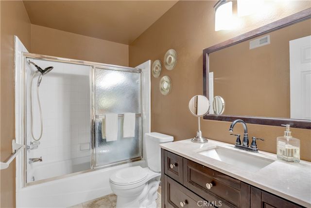 25231 Tanoak, Lake Forest, CA 92630