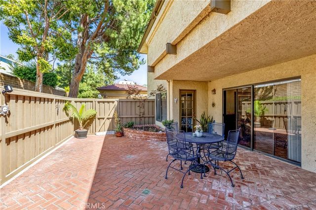 25231 Tanoak, Lake Forest, CA 92630