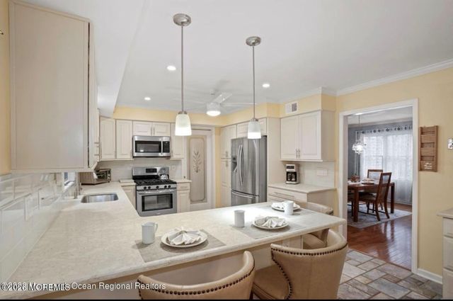 5 Shepherds Way, Jackson, NJ 08527