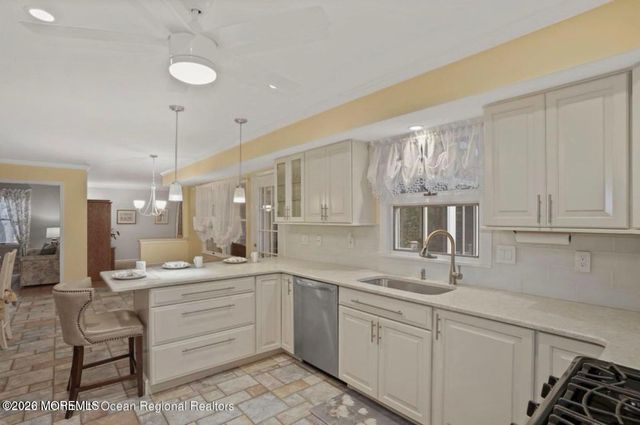 5 Shepherds Way, Jackson, NJ 08527