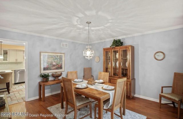 5 Shepherds Way, Jackson, NJ 08527