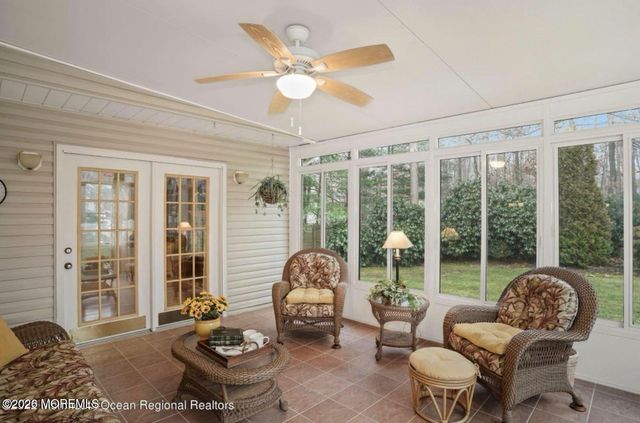 5 Shepherds Way, Jackson, NJ 08527