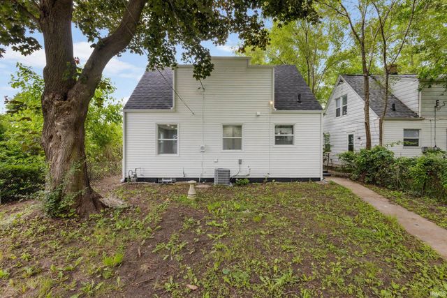 1333 N Meade Street, South Bend, IN 46628