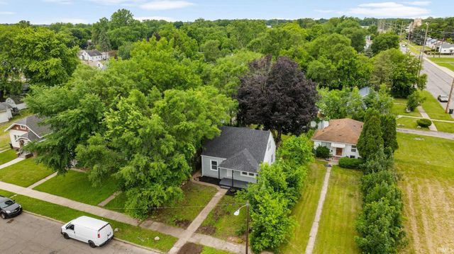 1333 N Meade Street, South Bend, IN 46628
