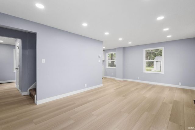 1333 N Meade Street, South Bend, IN 46628