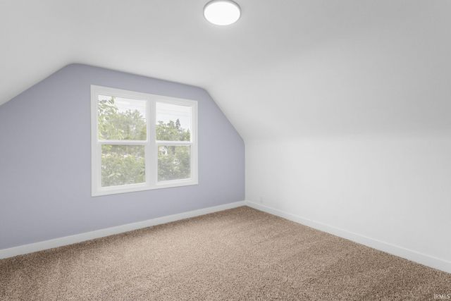1333 N Meade Street, South Bend, IN 46628