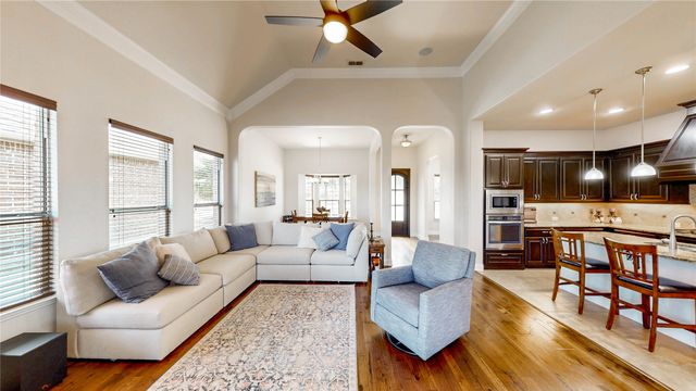 4708 Brookside Drive, Denton, TX 76226