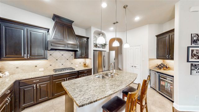4708 Brookside Drive, Denton, TX 76226