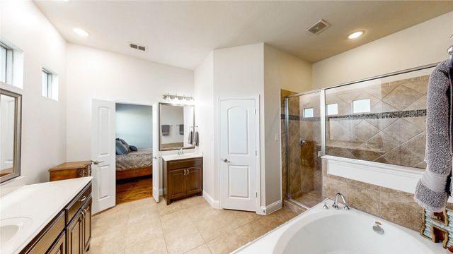 4708 Brookside Drive, Denton, TX 76226