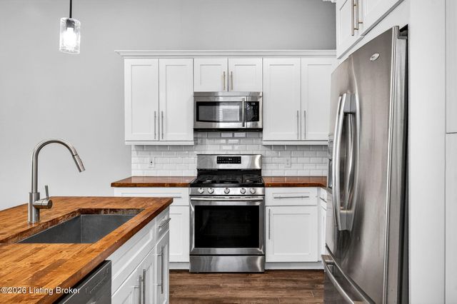 1007 Goss Ave, Louisville, KY 40217