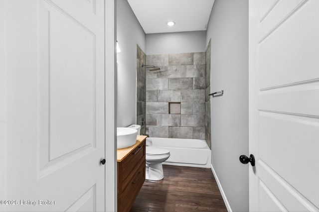 1007 Goss Ave, Louisville, KY 40217