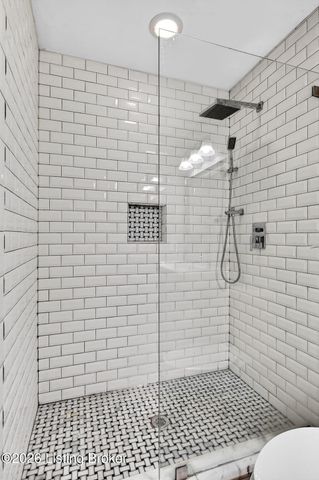 1007 Goss Ave, Louisville, KY 40217