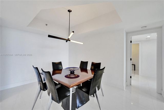 20281 E Country Club Dr 1503, Aventura, FL 33180