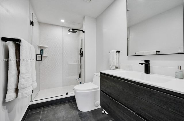 20281 E Country Club Dr 1503, Aventura, FL 33180