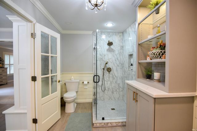 8931 Whispering Tree Lane, Evansville, IN 47711