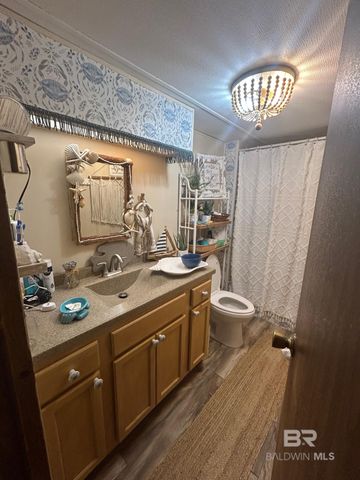 1575 Pensacola Drive, Lillian, AL 36549