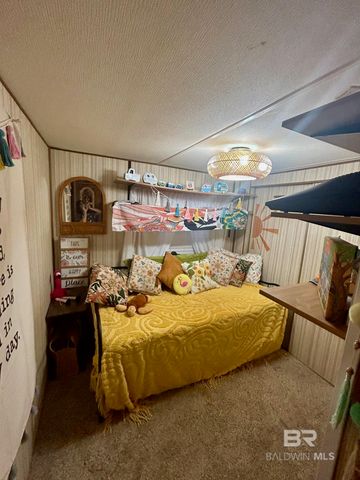 1575 Pensacola Drive, Lillian, AL 36549