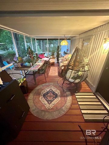 1575 Pensacola Drive, Lillian, AL 36549