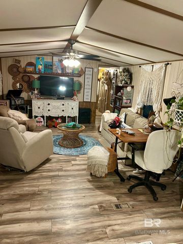 1575 Pensacola Drive, Lillian, AL 36549