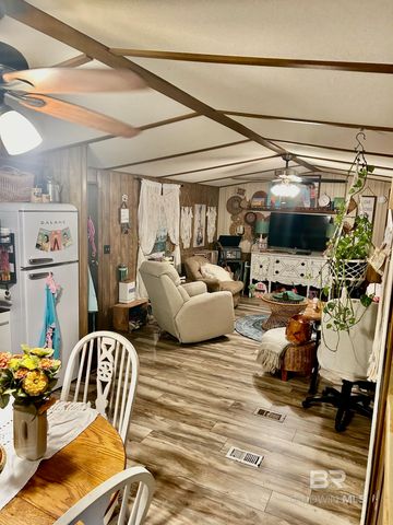 1575 Pensacola Drive, Lillian, AL 36549