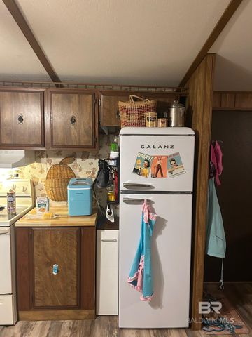 1575 Pensacola Drive, Lillian, AL 36549