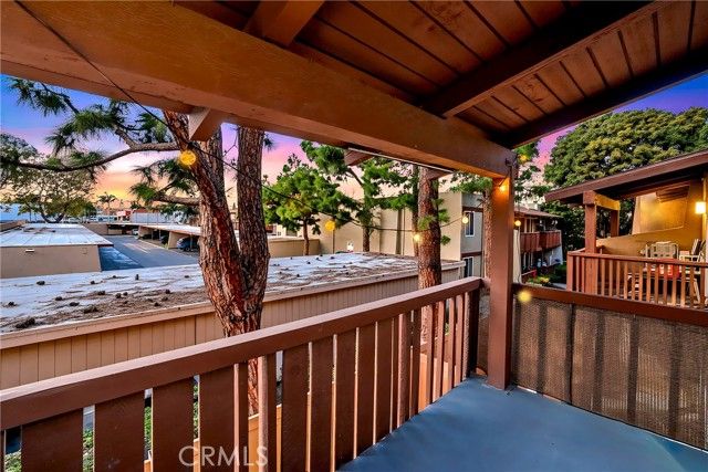 1030 W Macarthur 90, Santa Ana, CA 92707