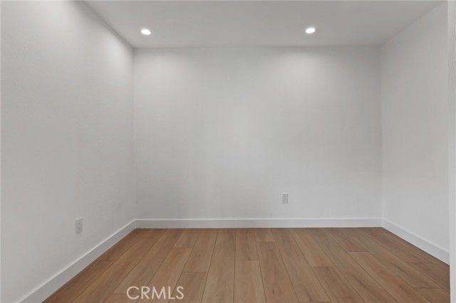 1030 W Macarthur 90, Santa Ana, CA 92707