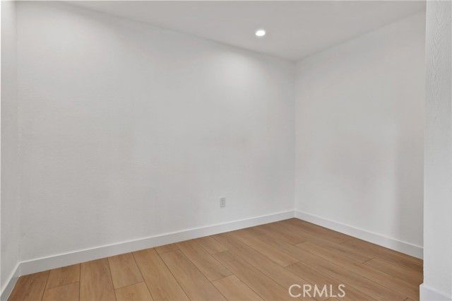 1030 W Macarthur 90, Santa Ana, CA 92707