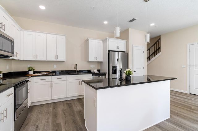 4348 CAMBIO GARDENS COURT, Tampa, FL 33610