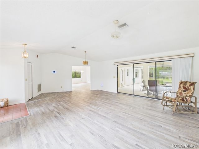 5885 N Killeen Terrace, Beverly Hills, FL 34465