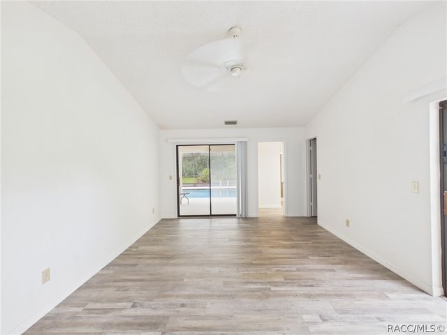 5885 N Killeen Terrace, Beverly Hills, FL 34465