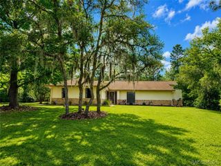 5885 N Killeen Terrace, Beverly Hills, FL 34465