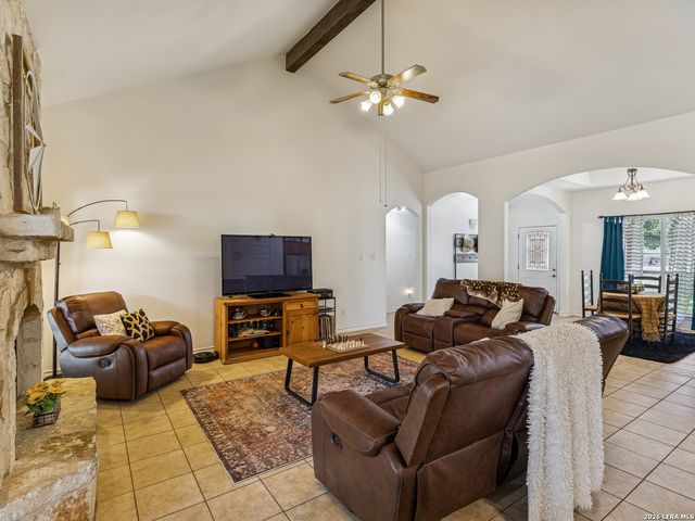 604 Guadalupe Dr, Spring Branch, TX 78070