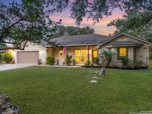604 Guadalupe Dr, Spring Branch, TX 78070