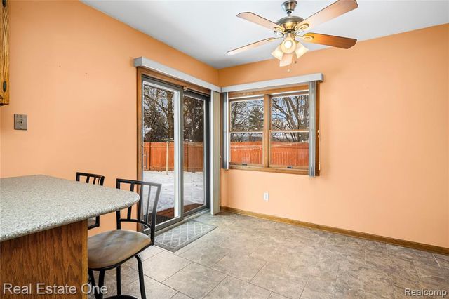 28615 Bloomfield Drive, Lathrup Village, MI 48076