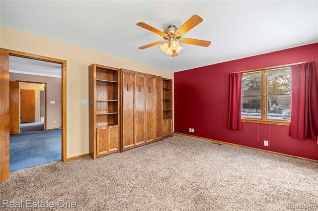 28615 Bloomfield Drive, Lathrup Village, MI 48076