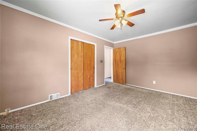 28615 Bloomfield Drive, Lathrup Village, MI 48076