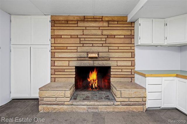 28615 Bloomfield Drive, Lathrup Village, MI 48076