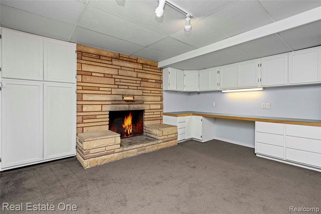 28615 Bloomfield Drive, Lathrup Village, MI 48076