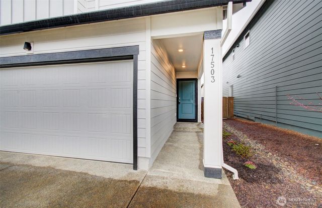 17503 NW 10th Avenue, Ridgefield, WA 98642